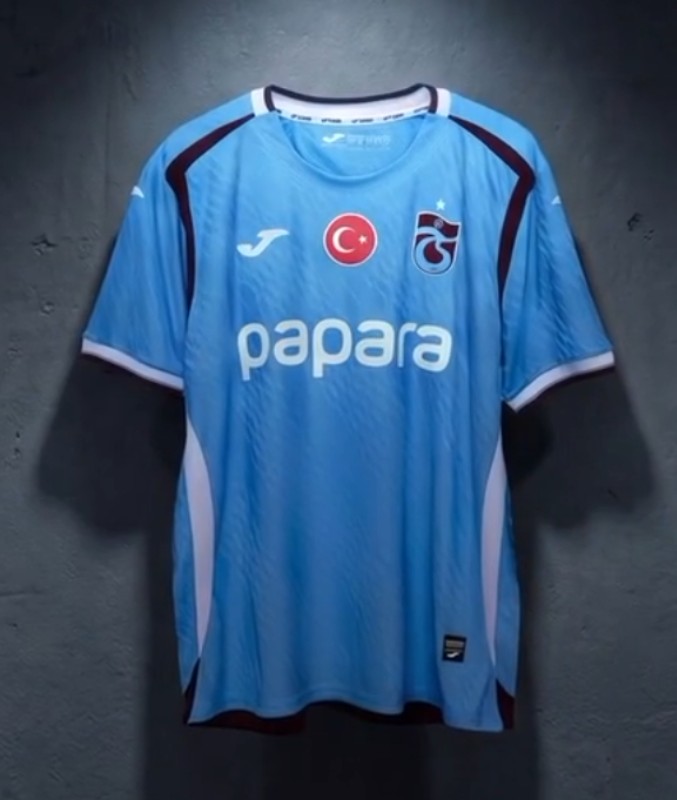 Camisola alternativa do Trabzonspor 2026/27